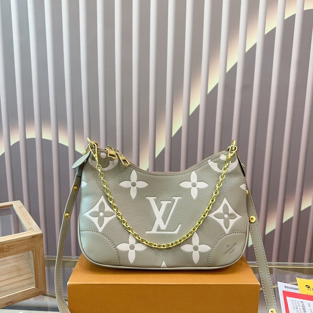 LV-BAG837