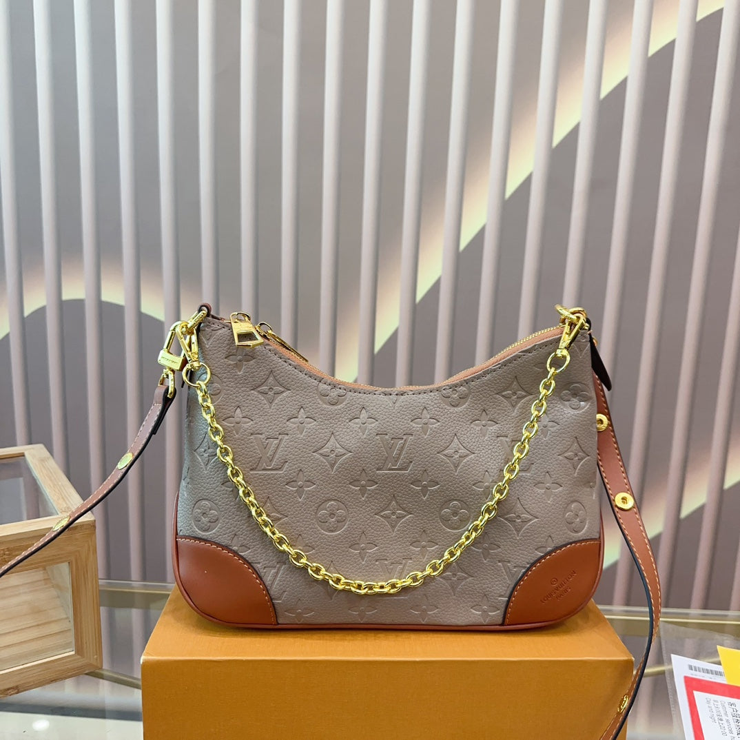 LV-BAG844