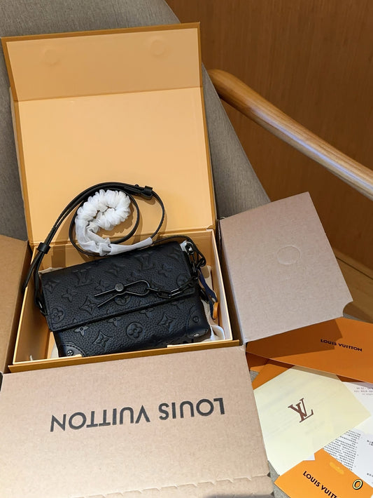 LV-BAG1029