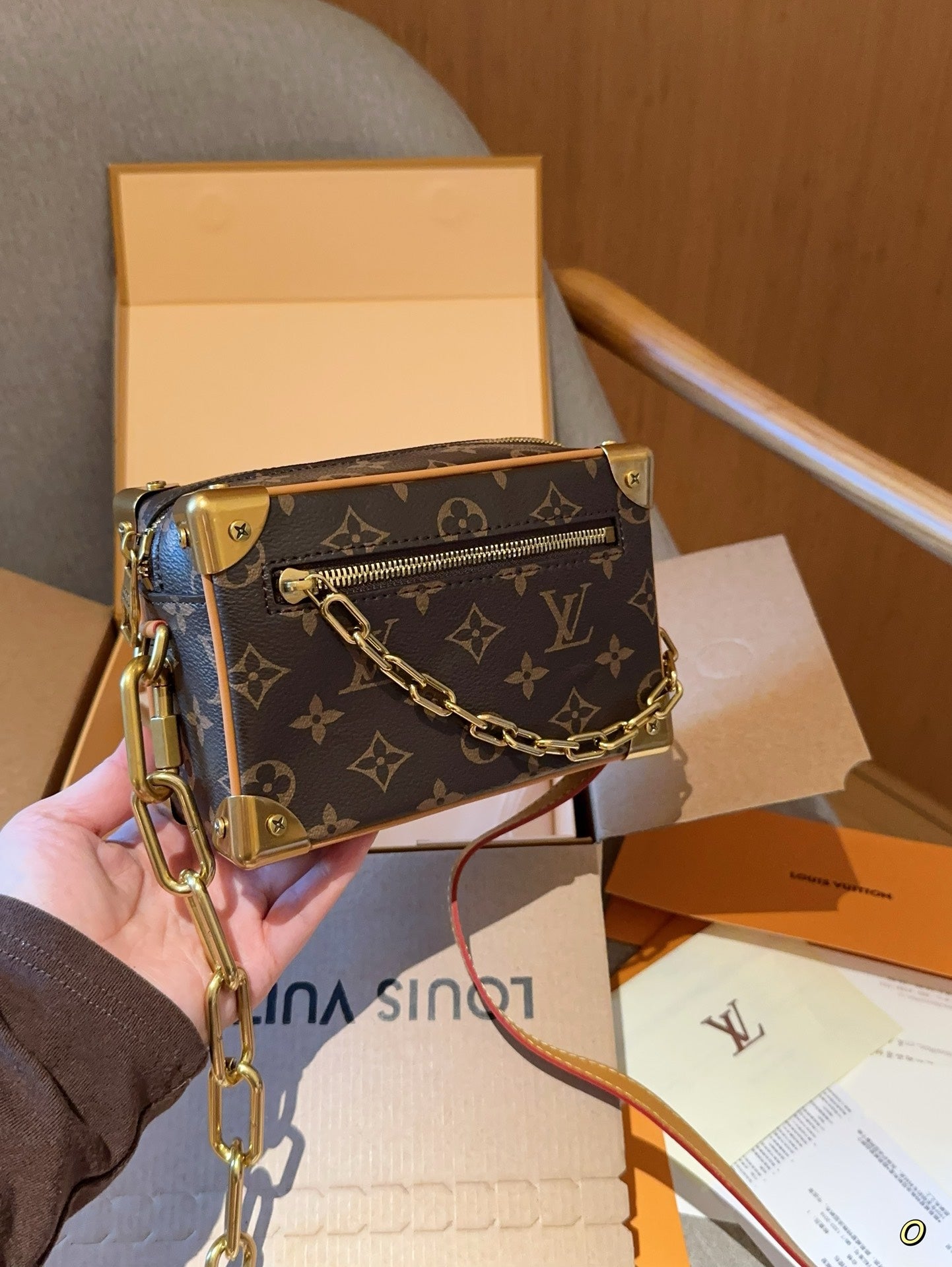 LV-BAG971