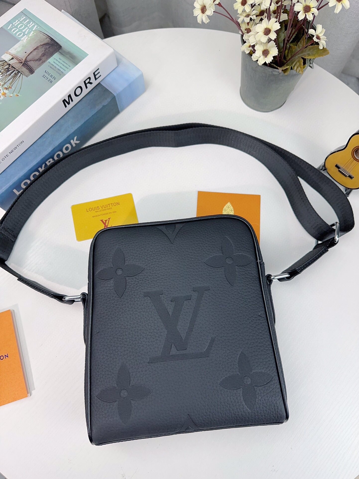 LV-BAG829