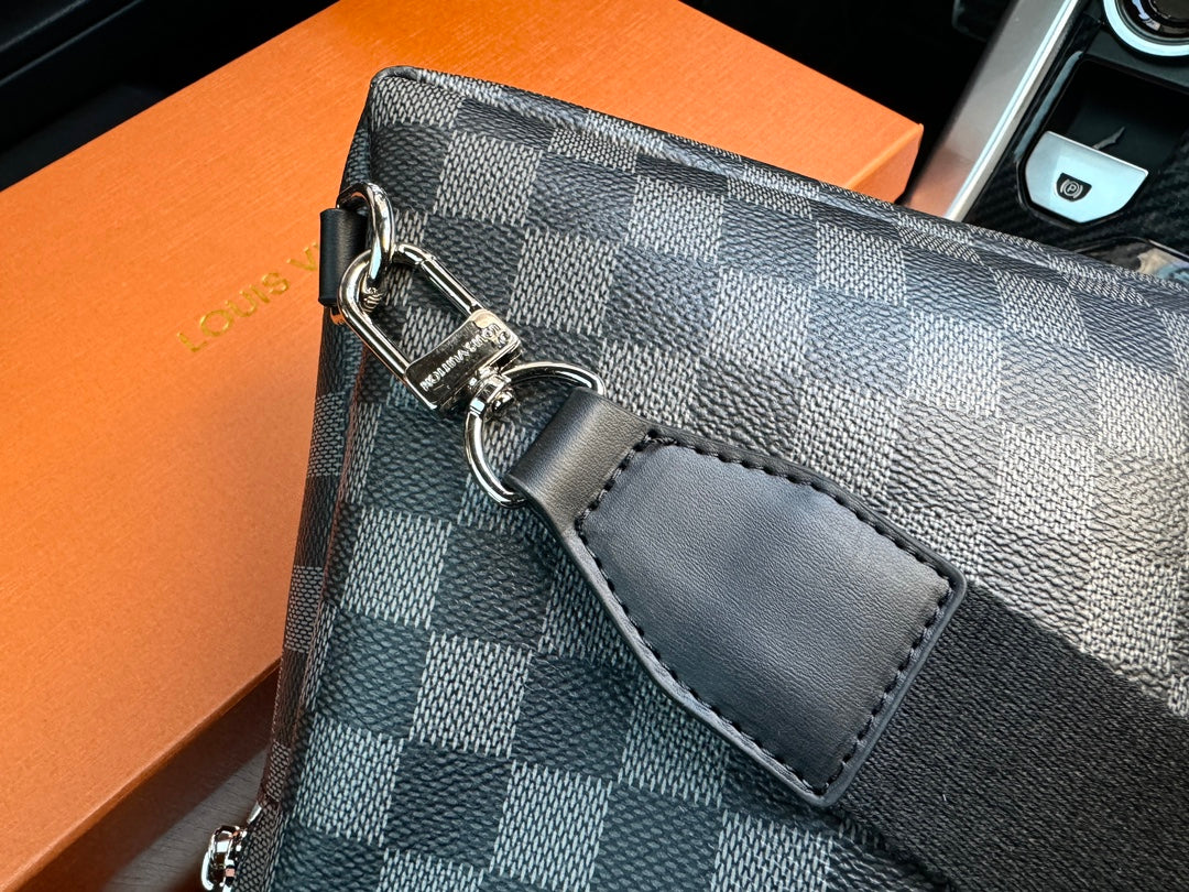 LV-BAG792