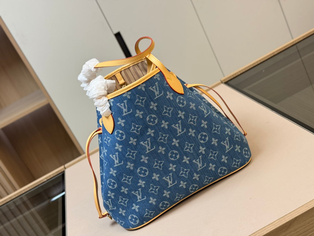 LV-BAG823