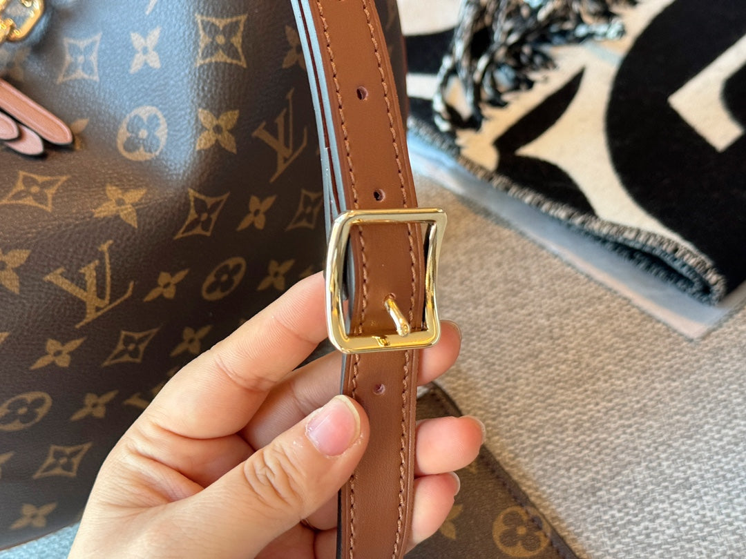 LV-BAG1044