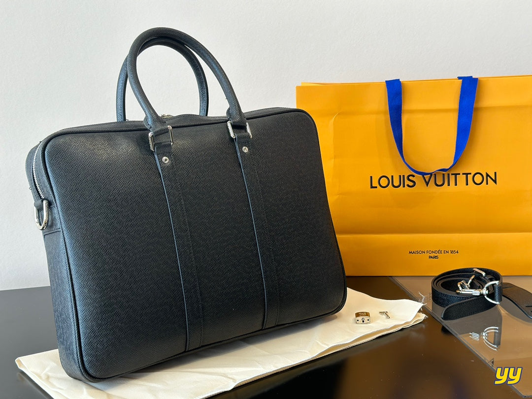 LV-BAG900