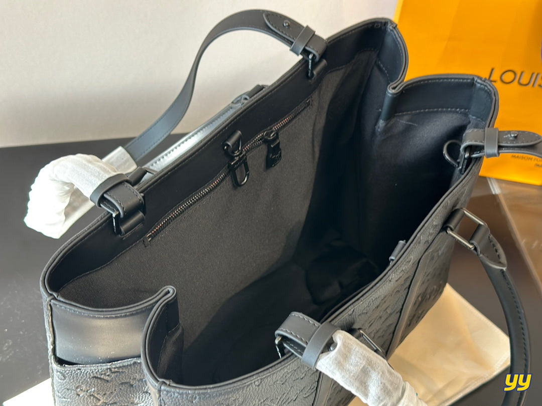 LV-BAG943