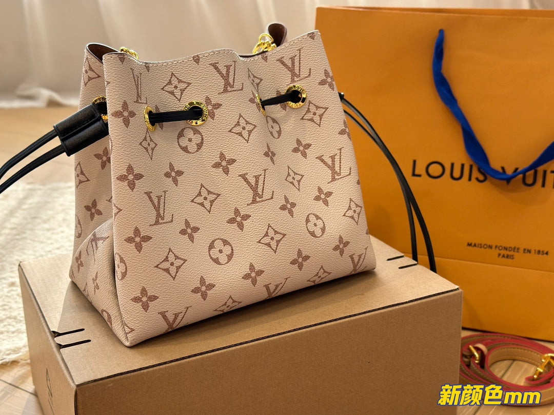 LV-BAG811