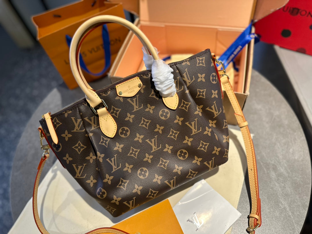 LV-BAG868