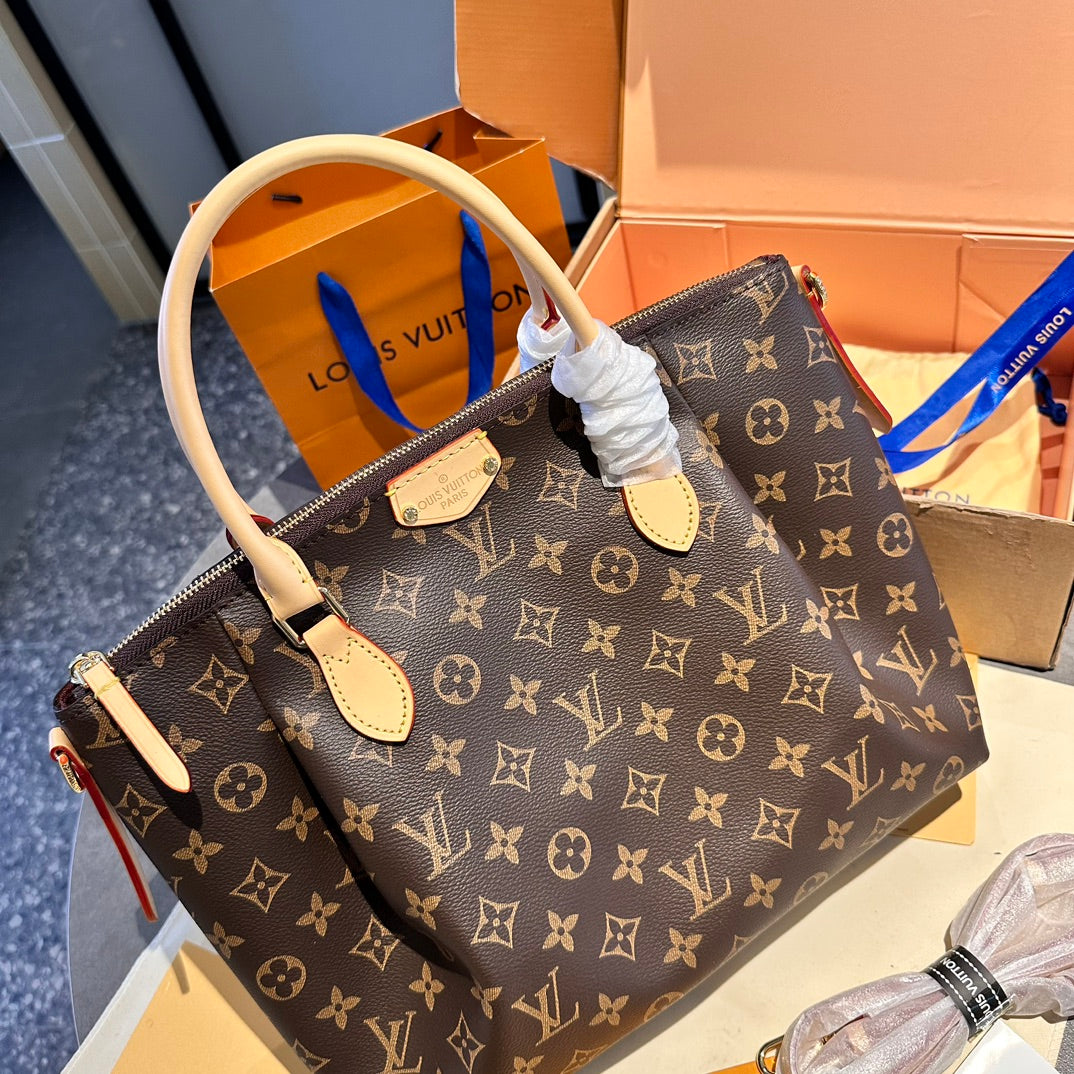 LV-BAG869