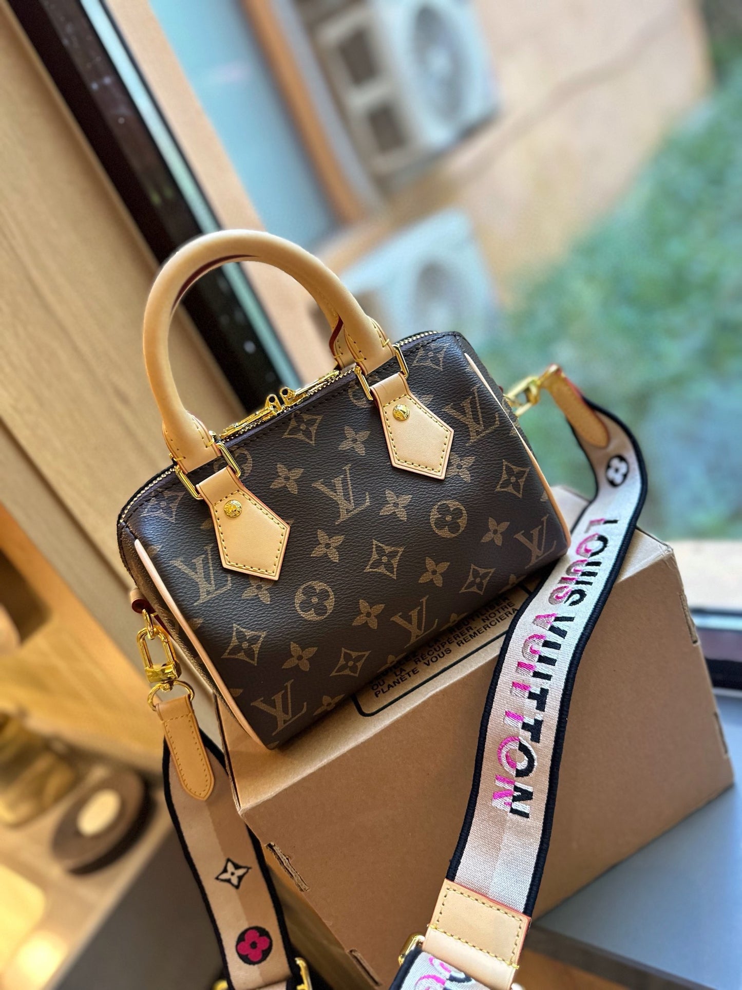 LV-BAG946