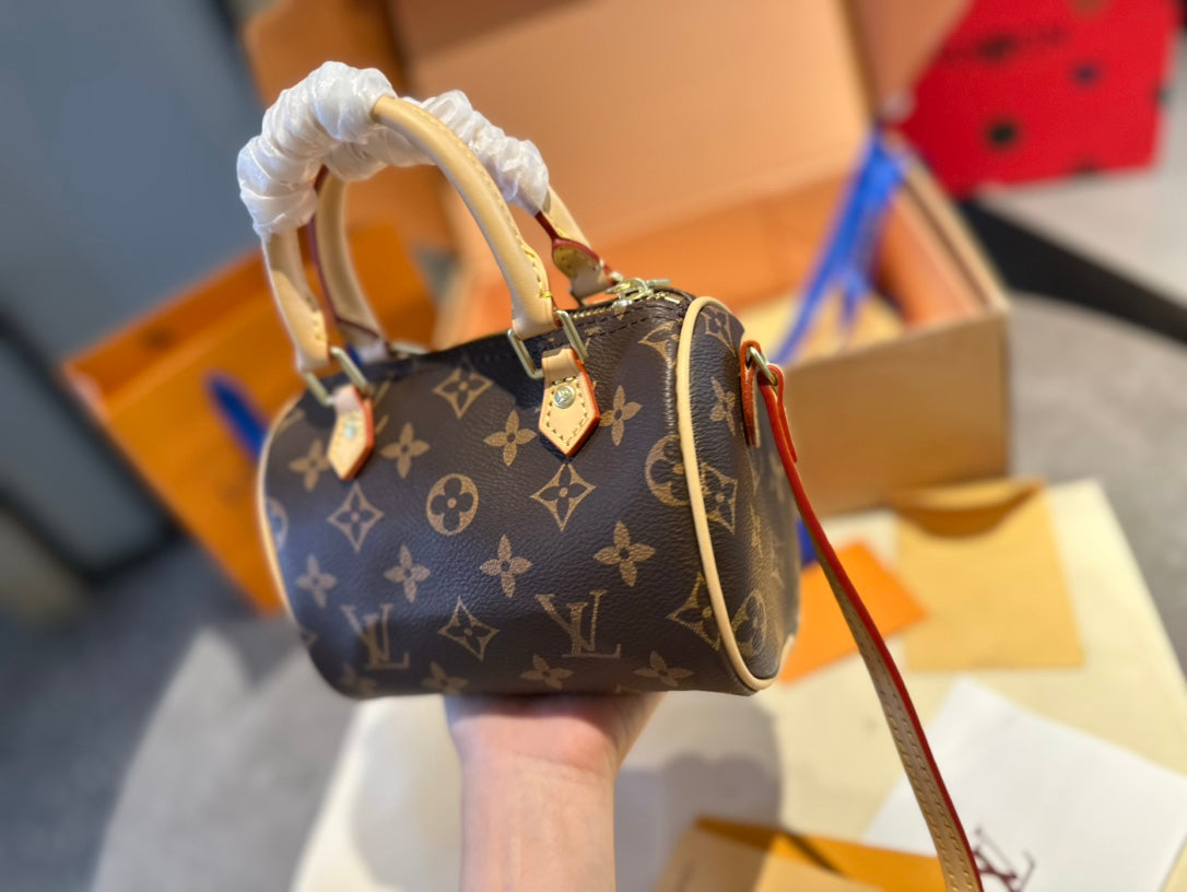 LV-BAG796