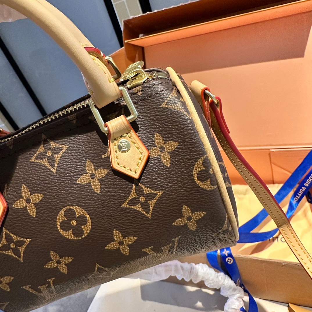 LV-BAG796