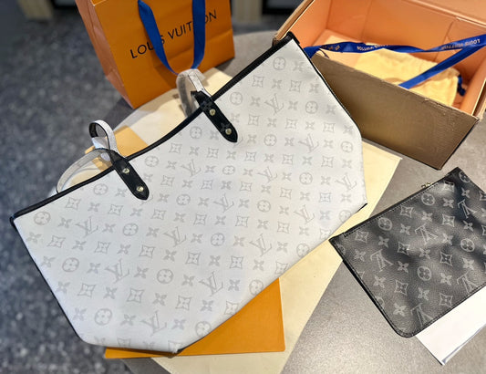 LV-BAG803