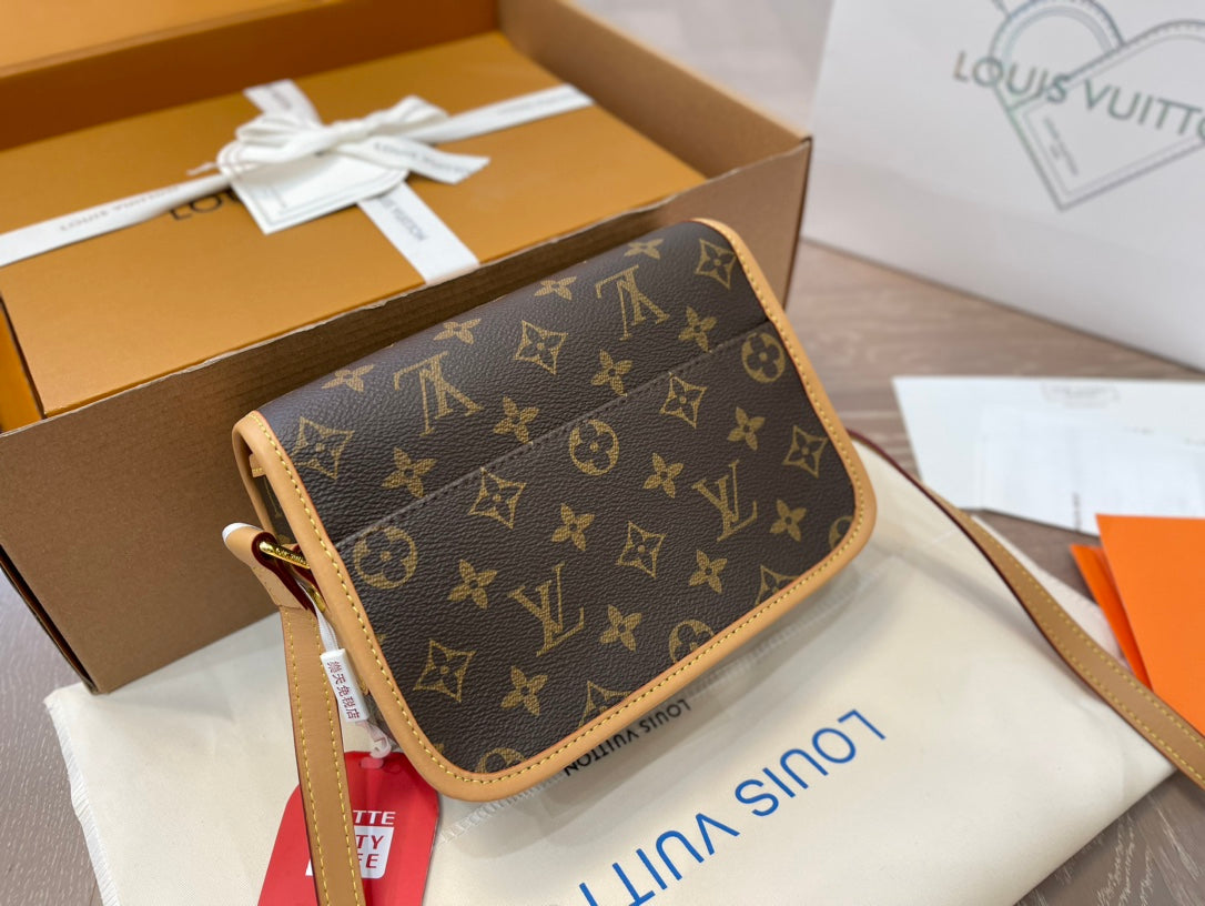 LV-BAG966