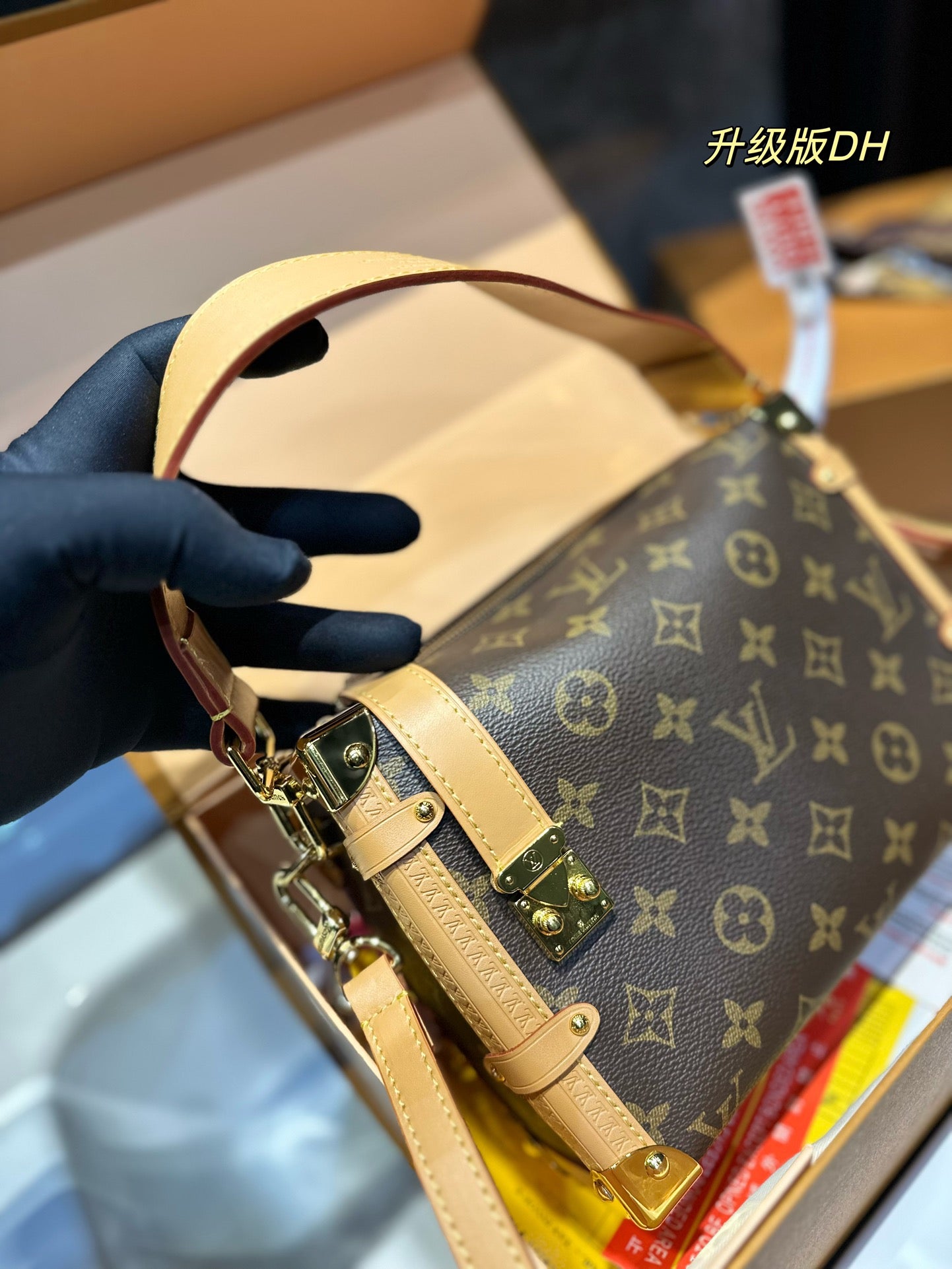 LV-BAG985