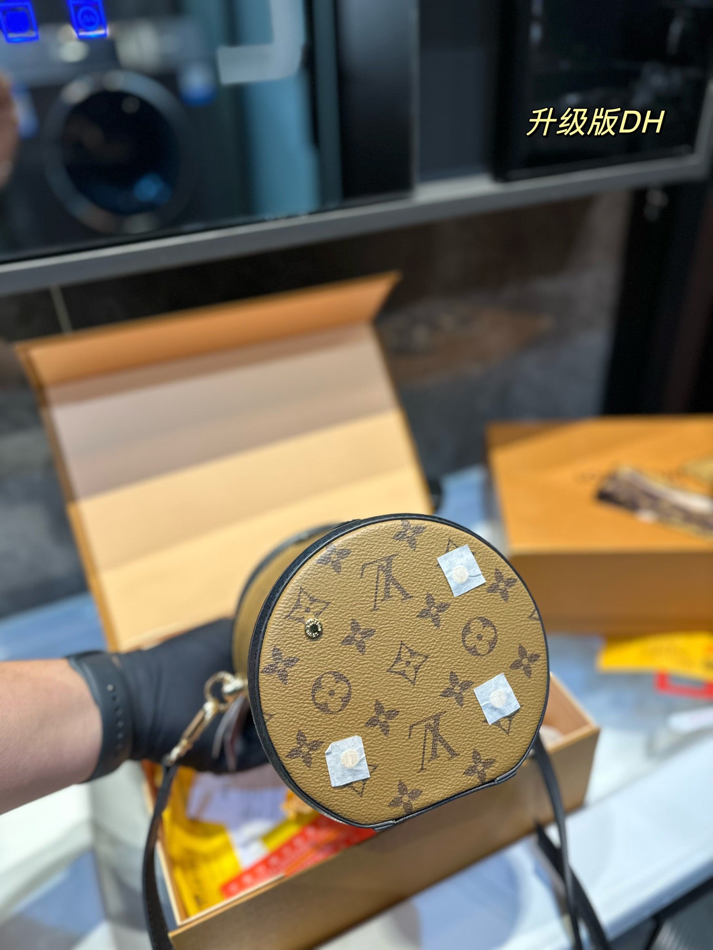 LV-BAG962