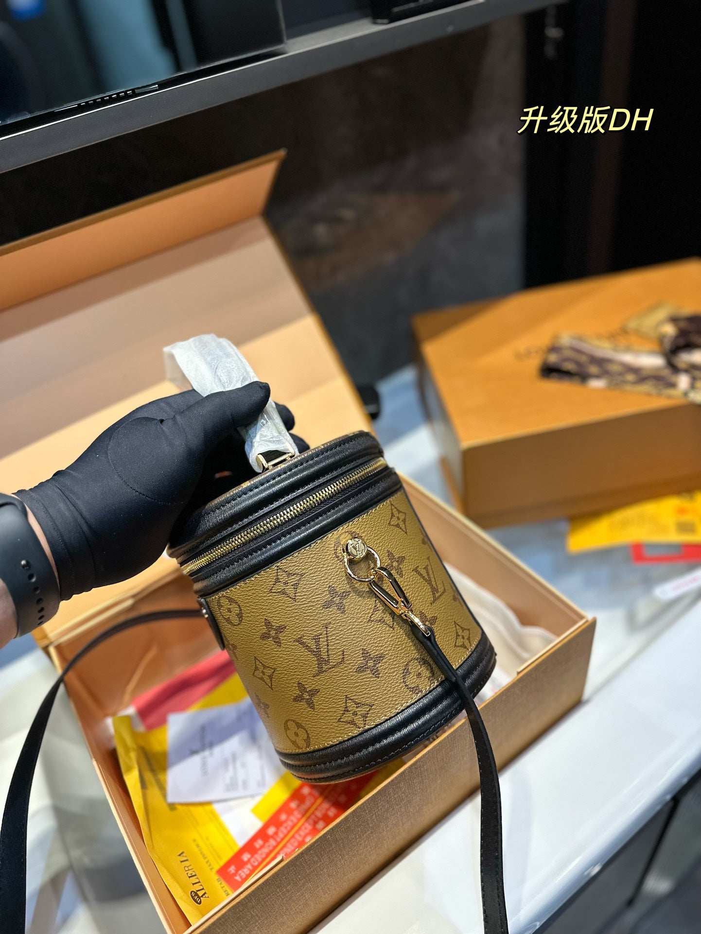 LV-BAG962