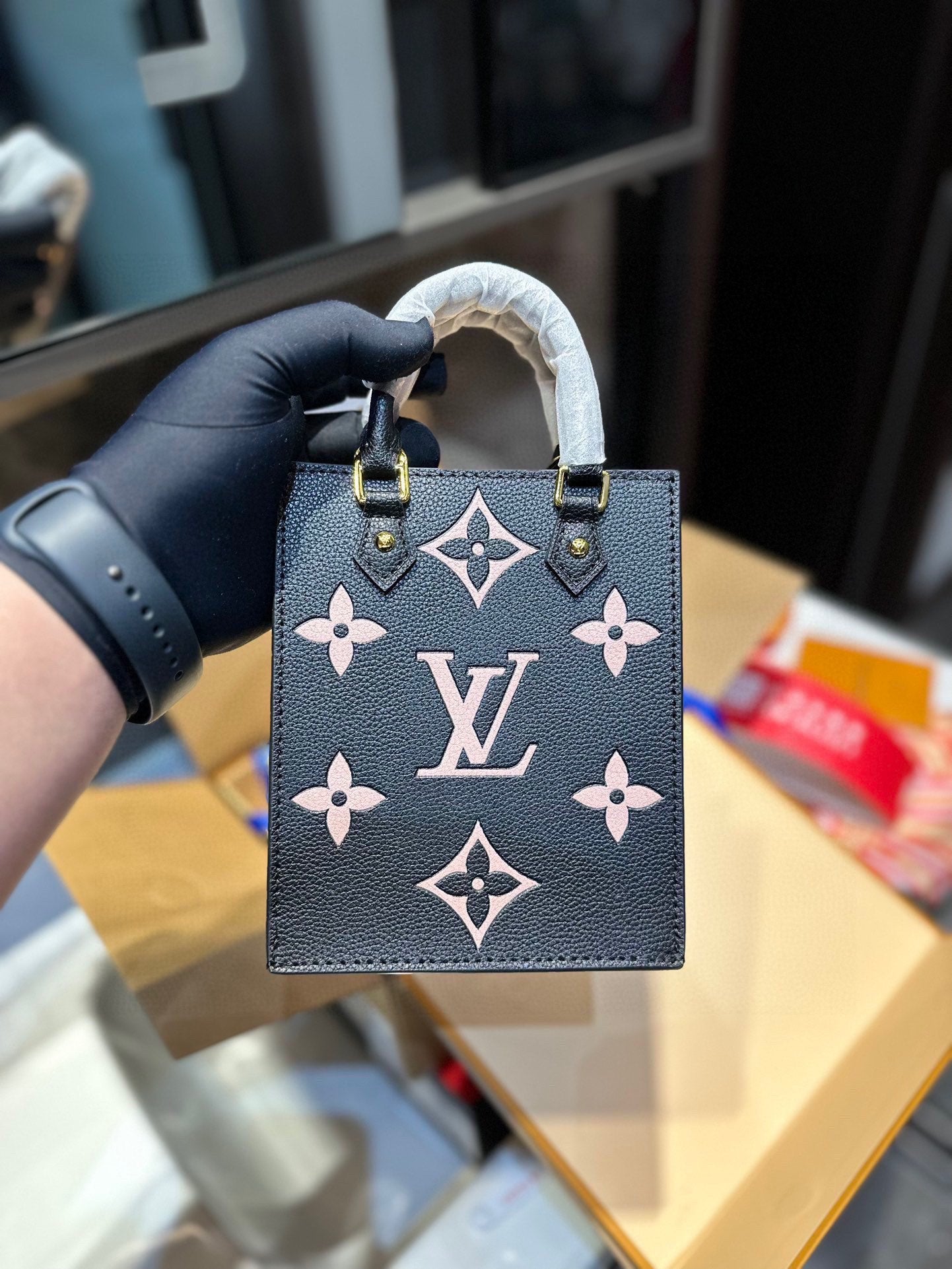LV-BAG929