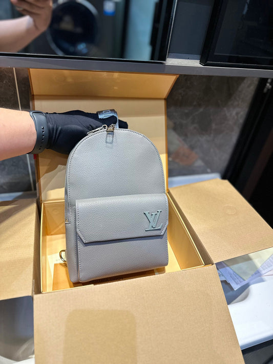 LV-BAG827