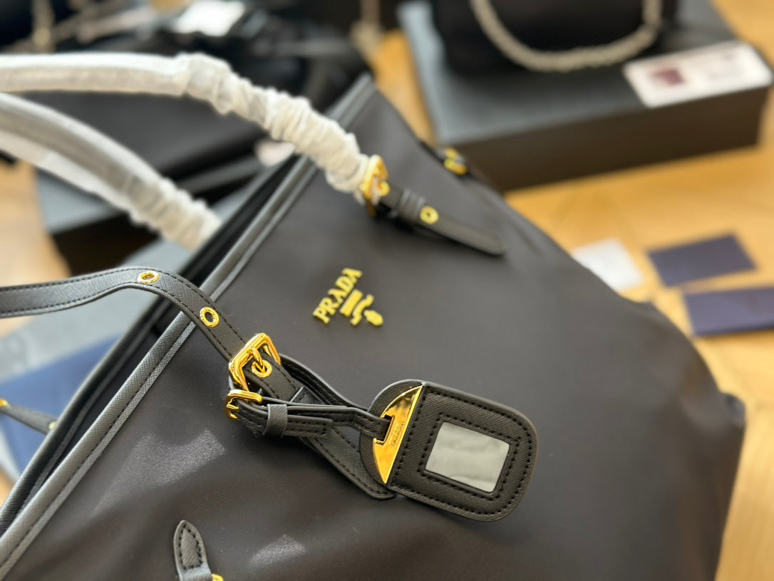PRADA-703