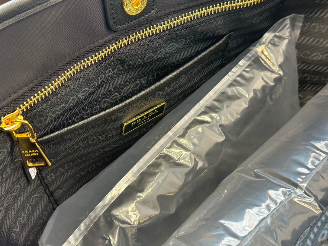 PRADA-703