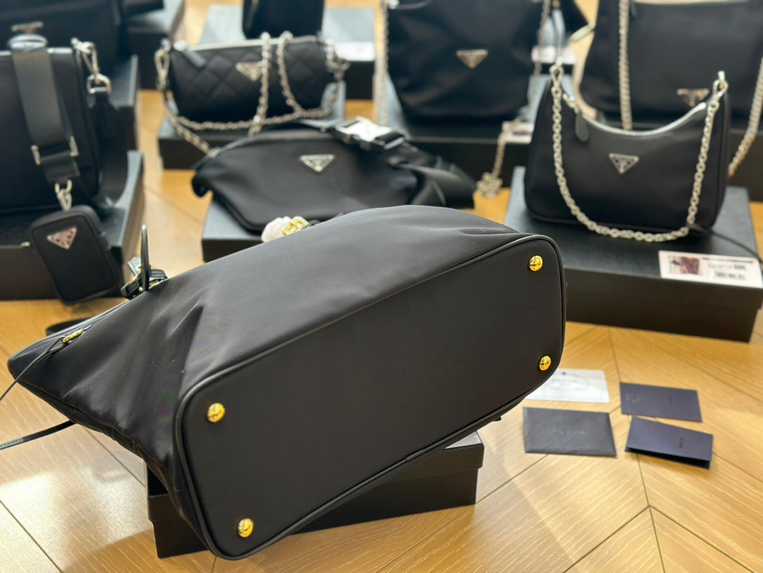 PRADA-703