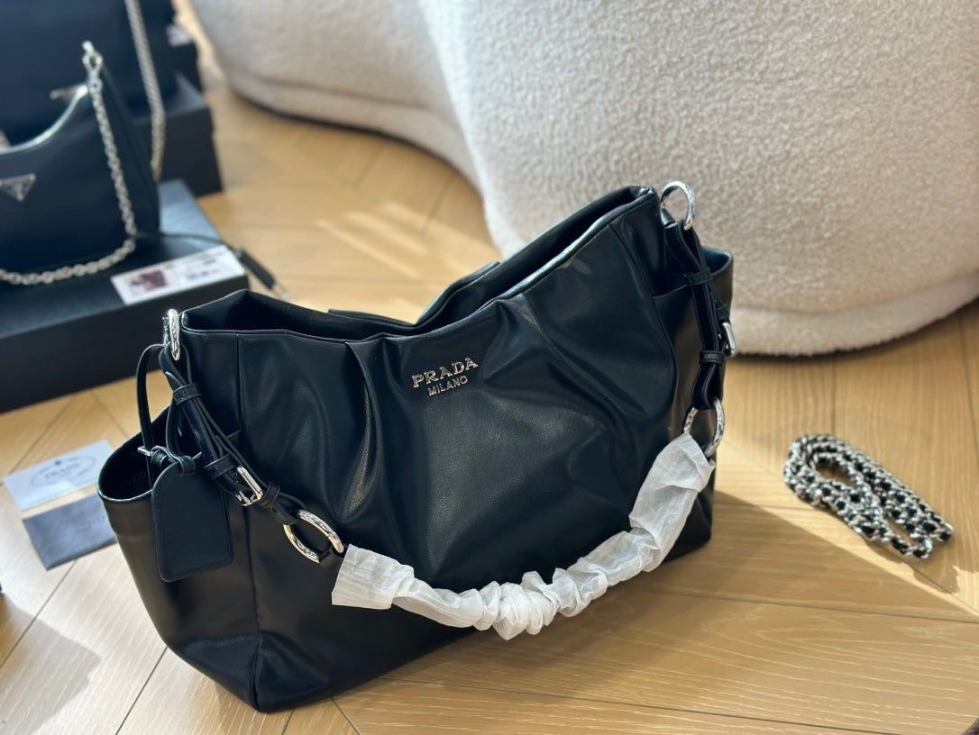 PRADA-749