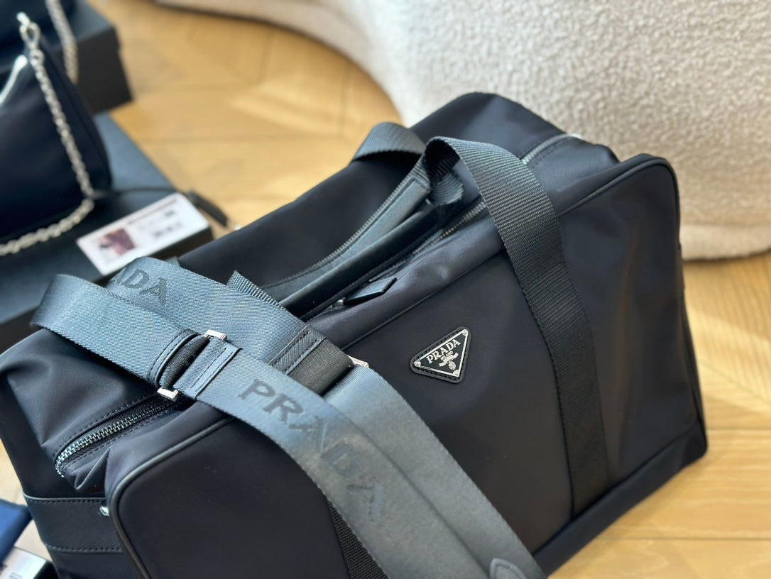 PRADA-716
