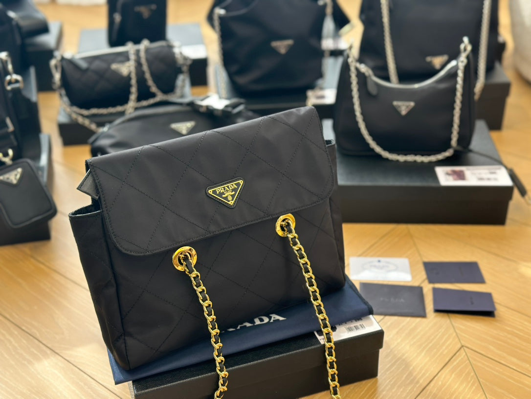 PRADA-650