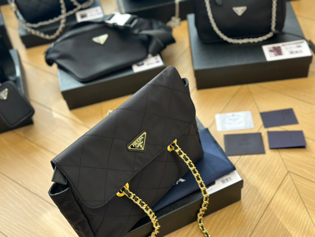 PRADA-650