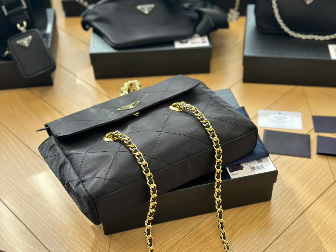PRADA-650