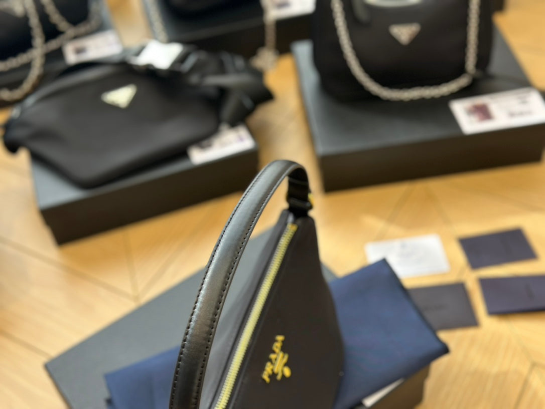 PRADA-534