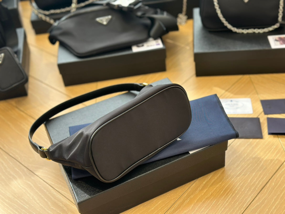PRADA-534