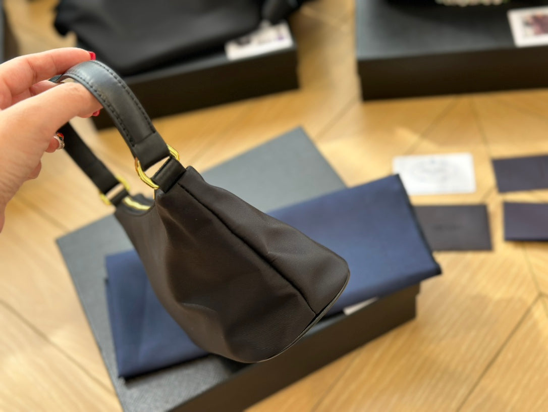PRADA-534