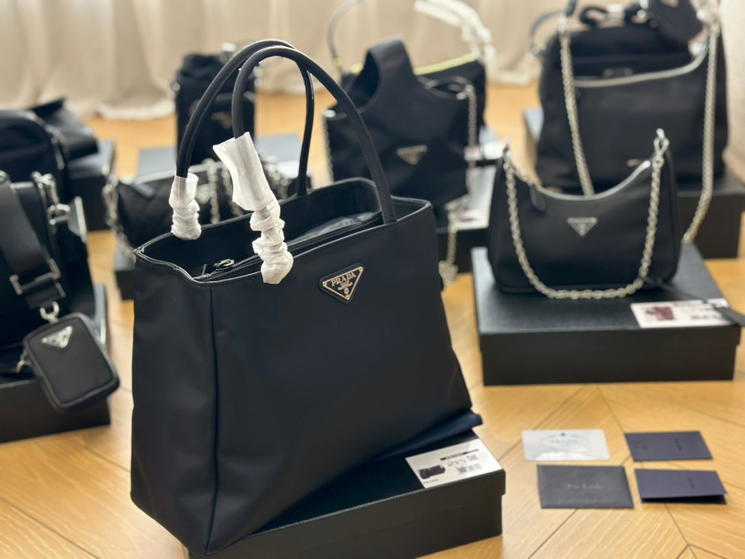 PRADA-579