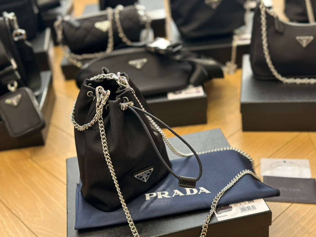 PRADA-523