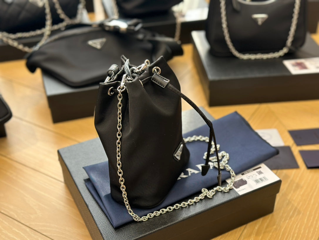 PRADA-518