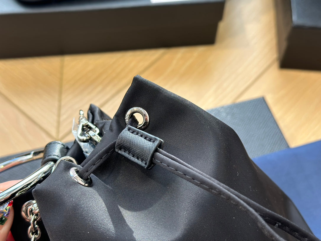 PRADA-518