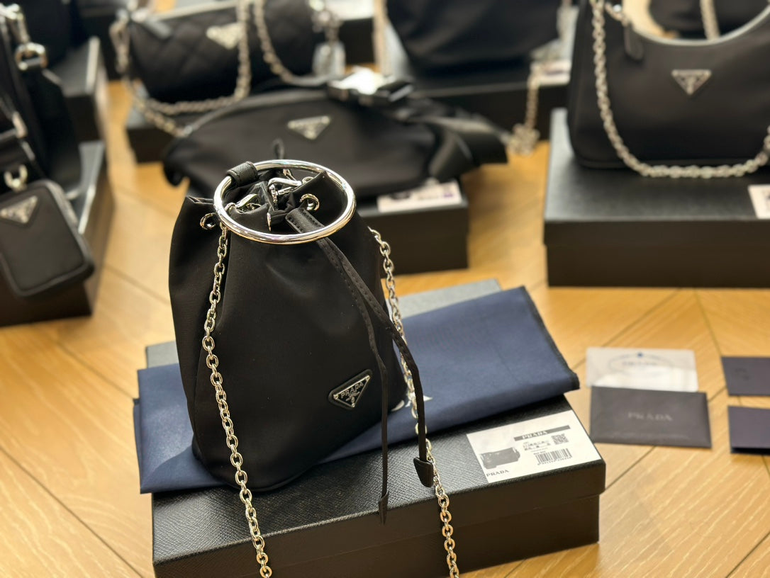 PRADA-518