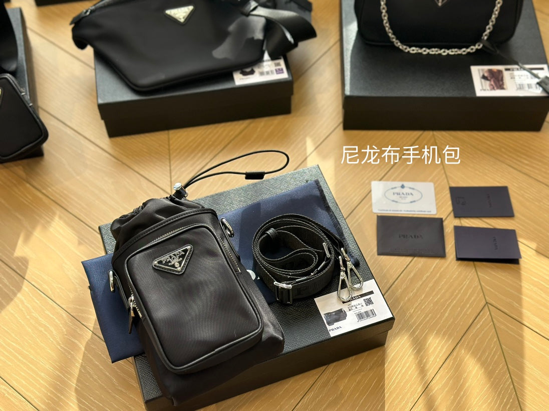 PRADA-570