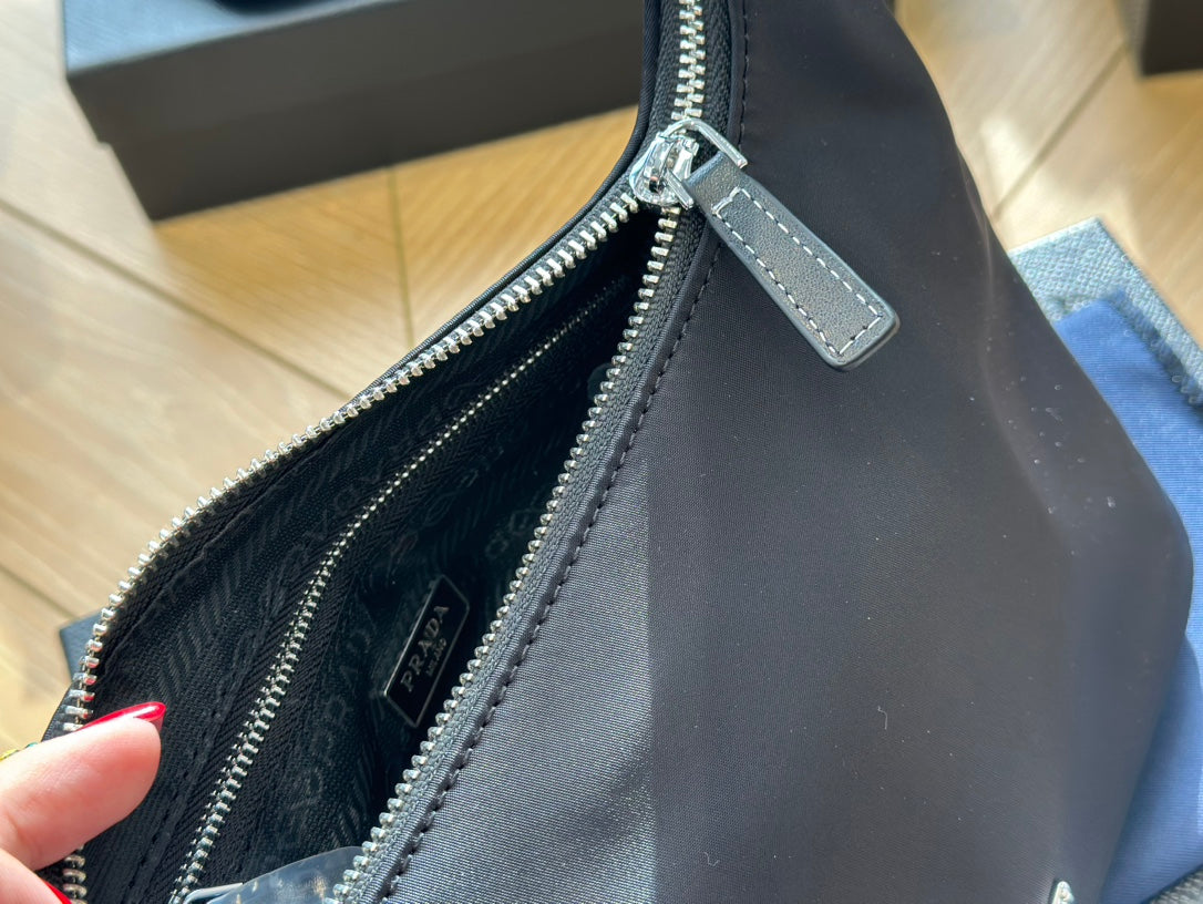 PRADA-565