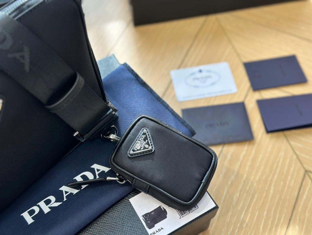 PRADA-604