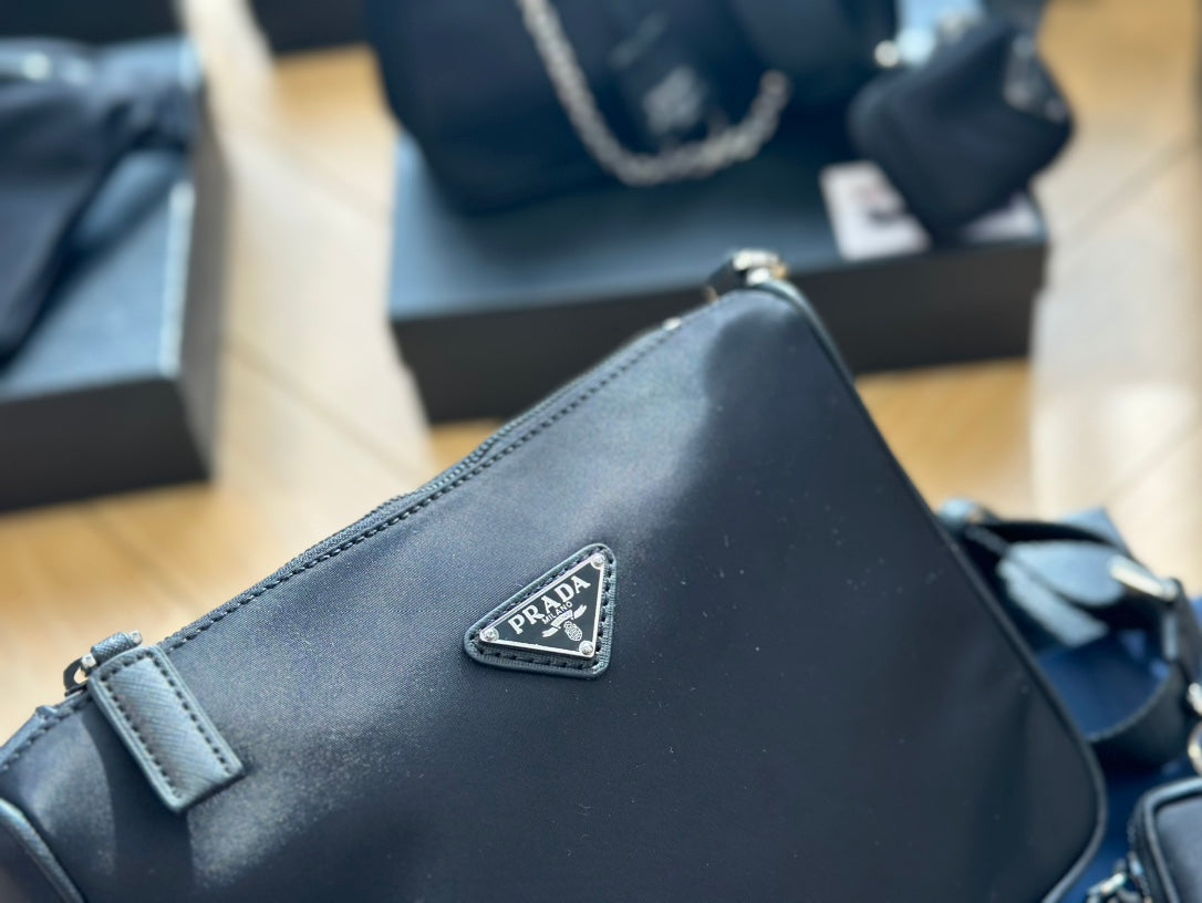 PRADA-604