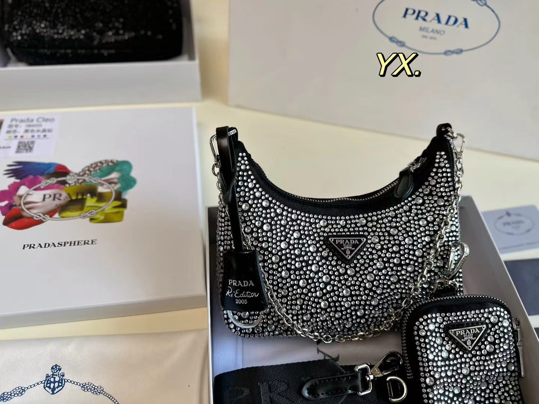 PRADA-659