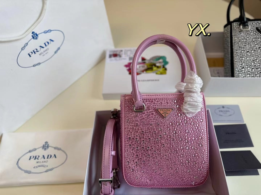 PRADA-657