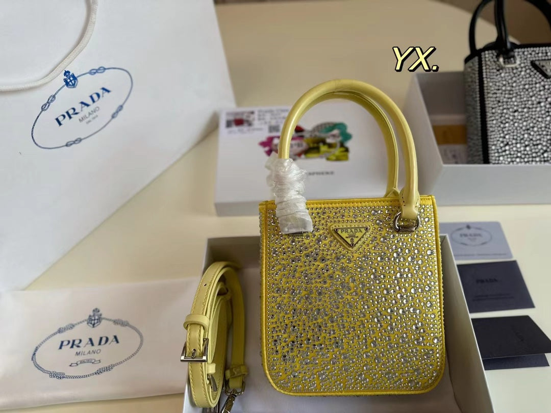 PRADA-657