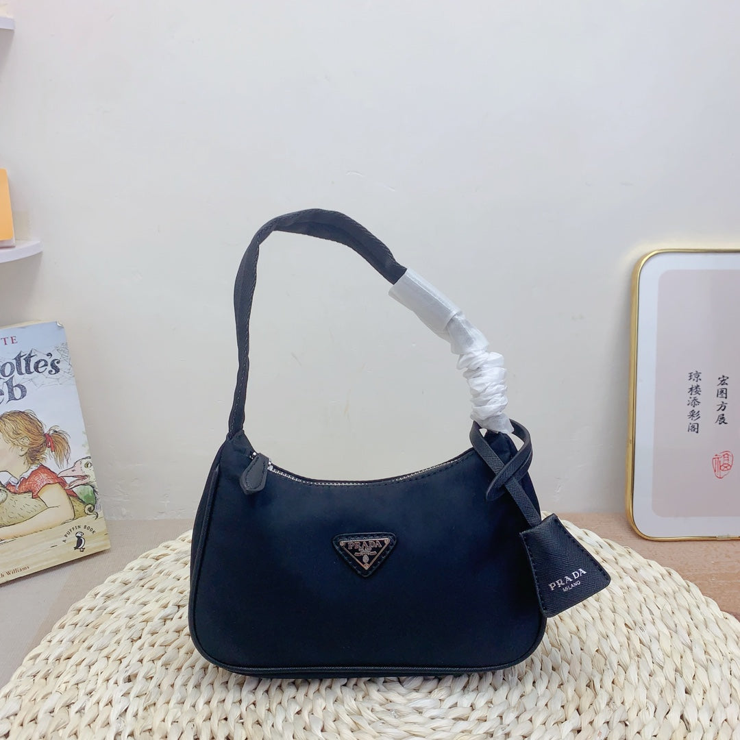 PRADA-694