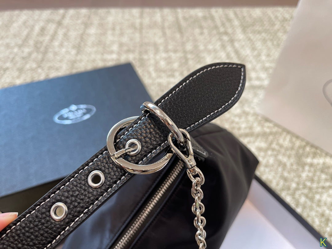 PRADA-576