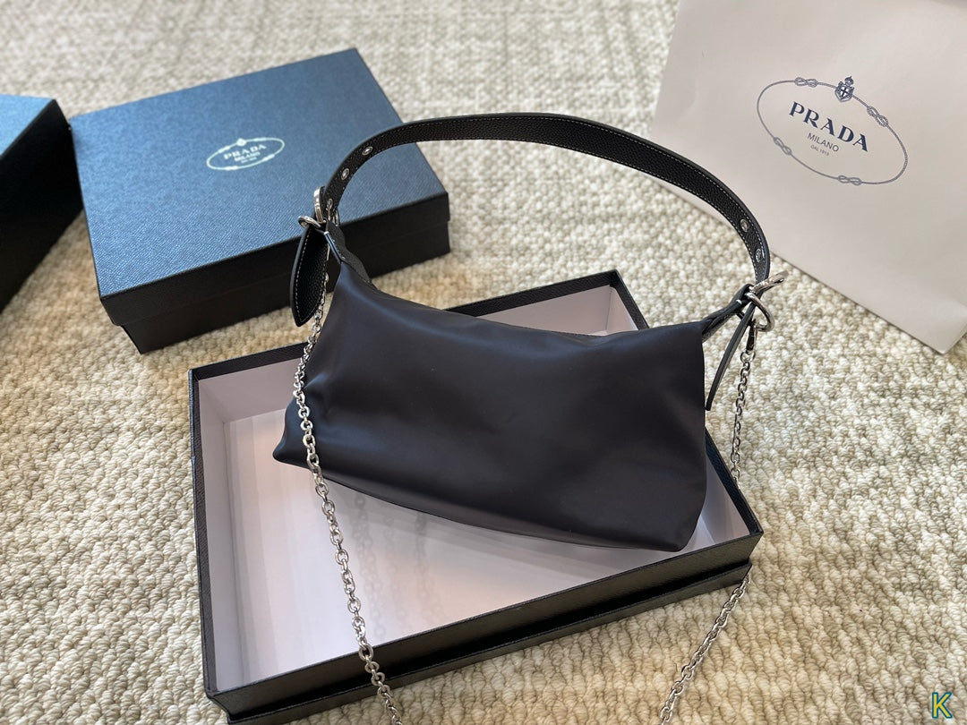 PRADA-576