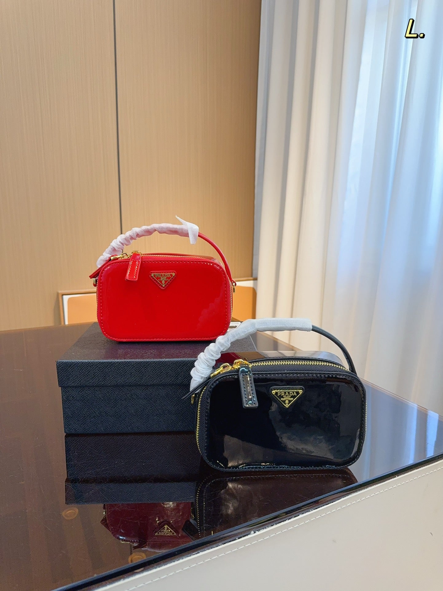 PRADA-527